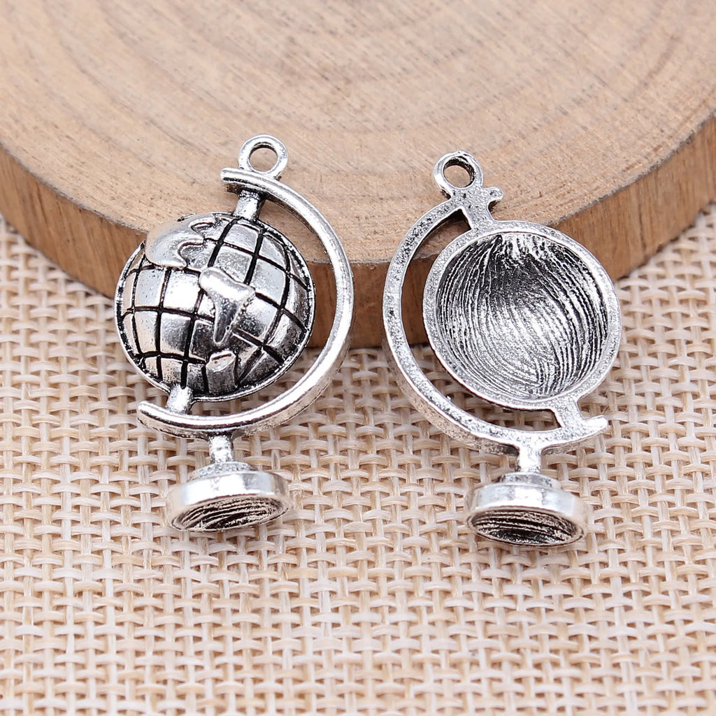 28x17mm 3.6g Antique Silver Zinc Alloy Globe Charm Pendant for DIY Jewelry Making