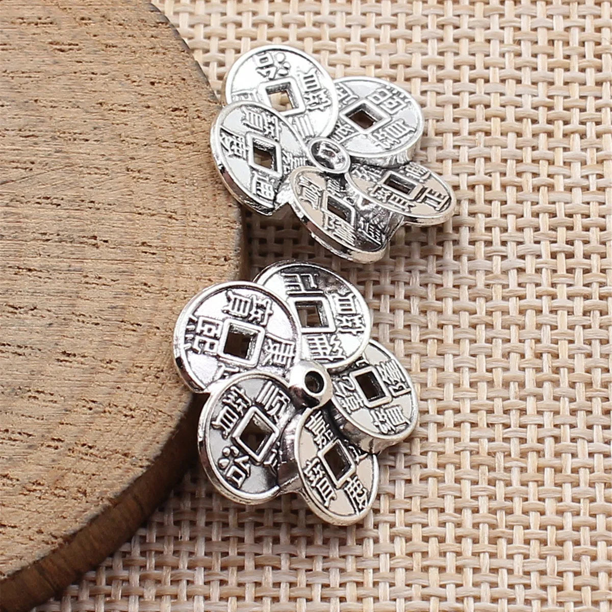 22x22x4mm 3g Antique Silver Zinc Alloy Five Emperors Coin Charm Pendant for DIY Jewelry Making