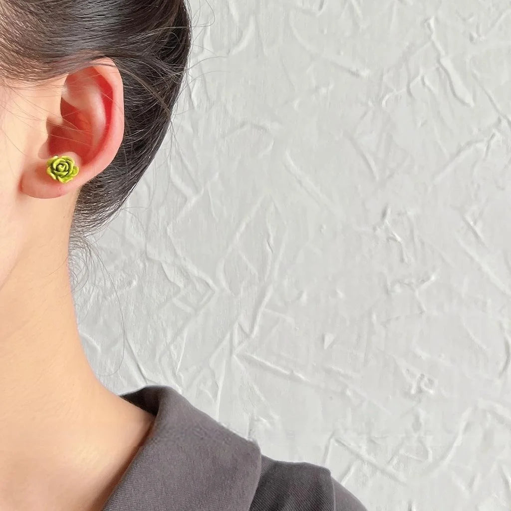 Fresh Green Resin Flower Stud Earrings Silver Plated Pin Simple Forest Style Jewelry