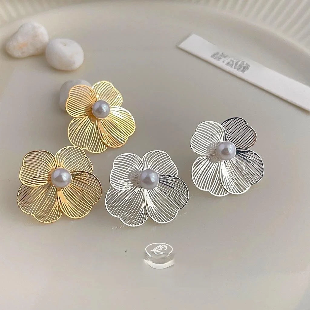 14K Gold Plated Copper Hollow Flower Pearl Drop Earrings For Women, Luxury Floral Style