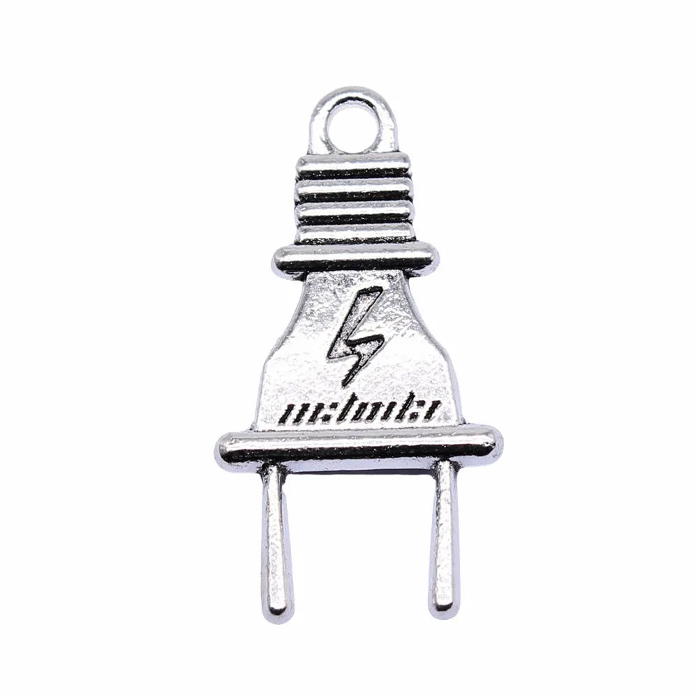 32x16mm 3.2g Antique Silver Zinc Alloy Electrical Plug Charm Pendant for DIY Jewelry Making