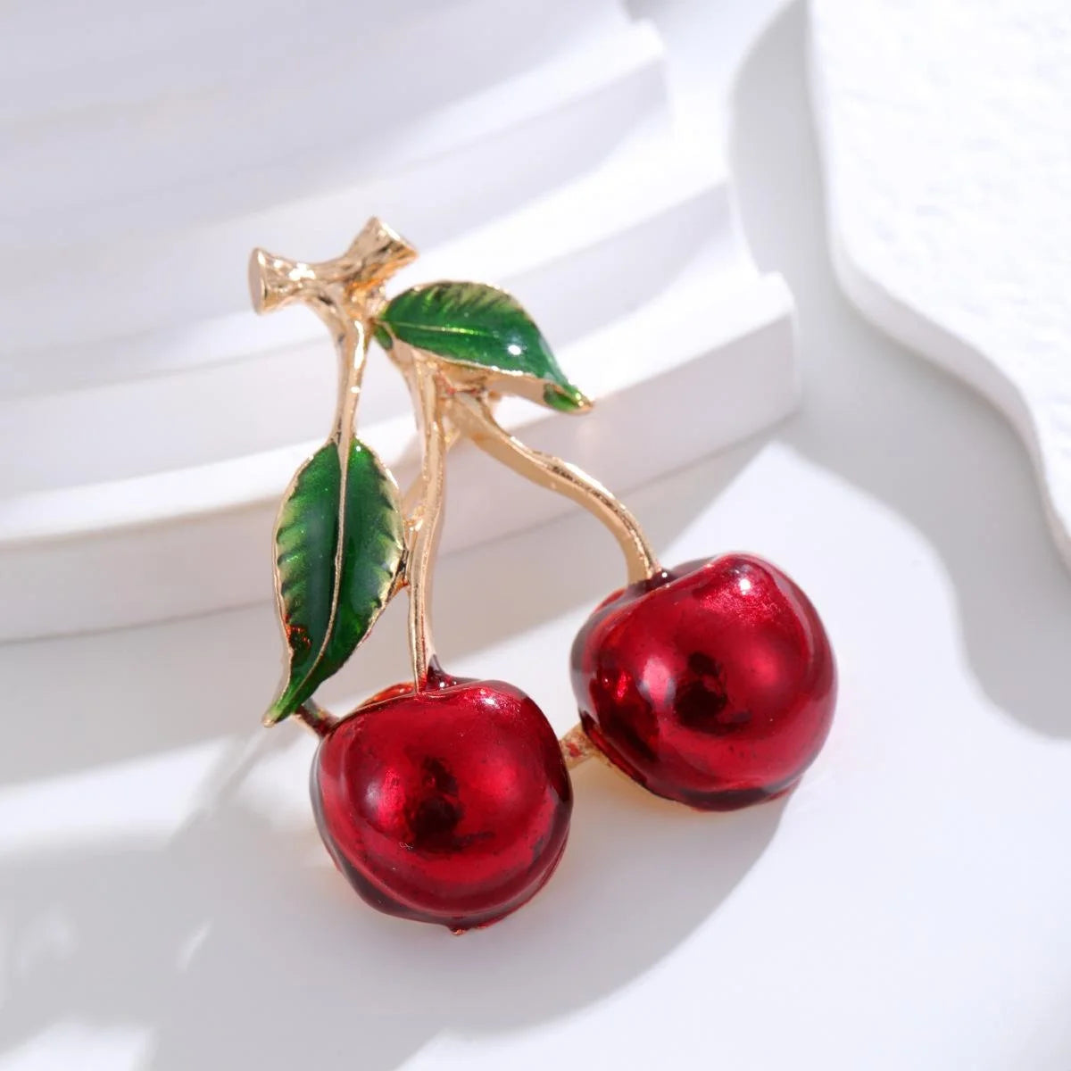 Elegant 3D Enamel Cherry Brooch Pin For Women, Fruit Lapel Pin Corsage Scarf Buckle Suit Accessory Gift