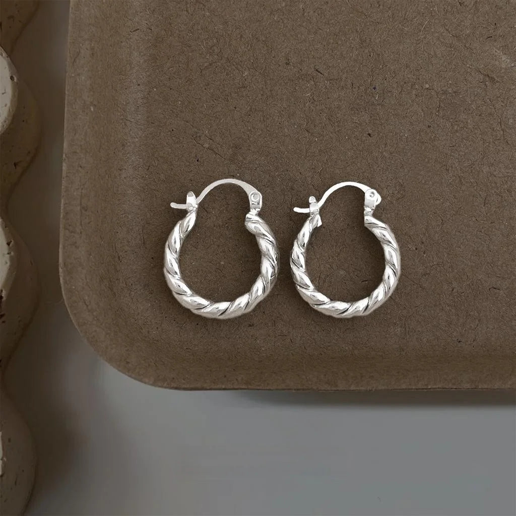 Silver Tone Twisted Oval Geometric Copper Drop Earrings For Women Minimalist Elegant Style