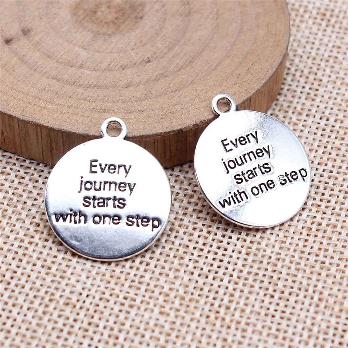 21x28mm 2.8g Zinc Alloy Every Journey Travel Word Tag Charm Pendant for Bracelet Necklace Making