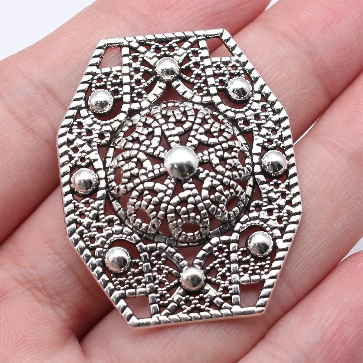 41x32mm 5g Antique Silver Zinc Alloy Four Hole Body Chain Connector Charm for Body Waist Chain