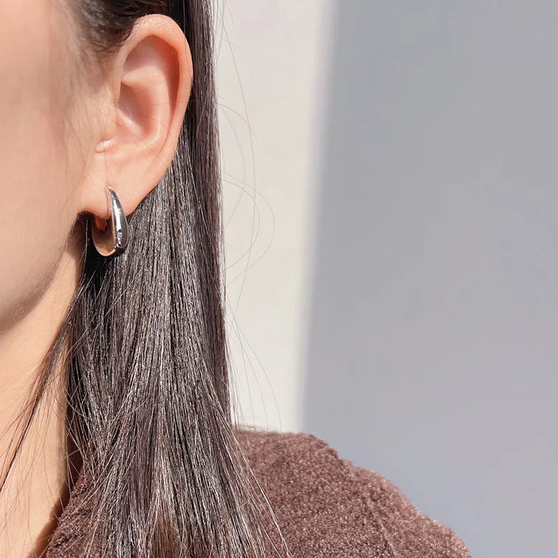 Elegant Silver Alloy Geometric Teardrop Hoop Stud & Clip On No Piercing Commuter Ear Cuff Earrings