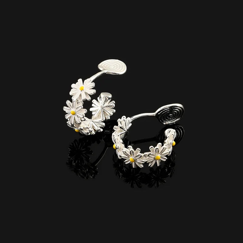 Elegant Enamel Daisy Flower Hoop Stud & Clip On No Piercing Alloy Ear Cuff Earrings