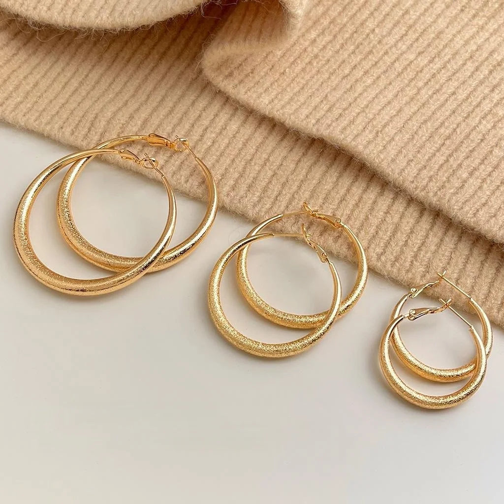French Hong Kong Style Matte Copper Hoop Earrings Minimalist Geometric Light Luxury Jewelry