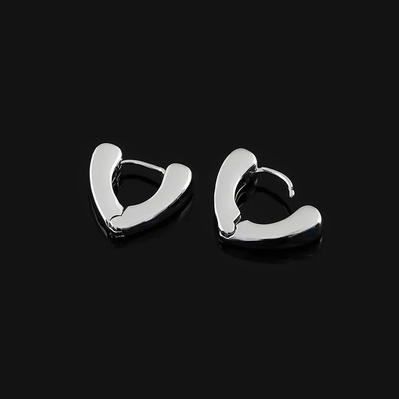 Elegant Smooth Gold Heart Hoop Alloy Stud & Clip On No Piercing Commuter Ear Cuff Earrings
