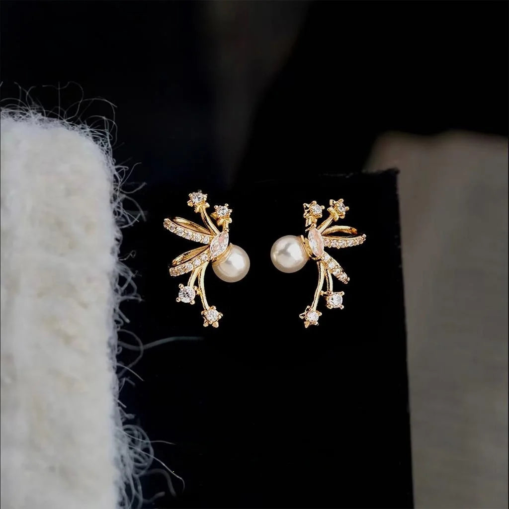 Designer Micro Pave Zircon And Pearl Bow Star Geometric Copper Stud Earrings