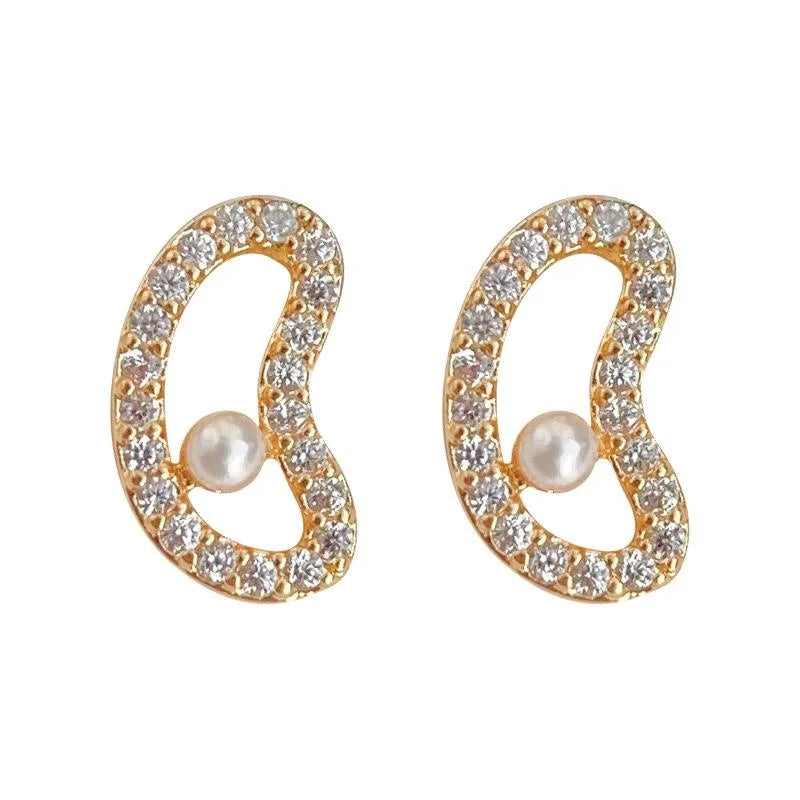 Simple Copper Micro Pave Zircon Pea Stud Earrings With Pearl Hollow Curved Geometric Design
