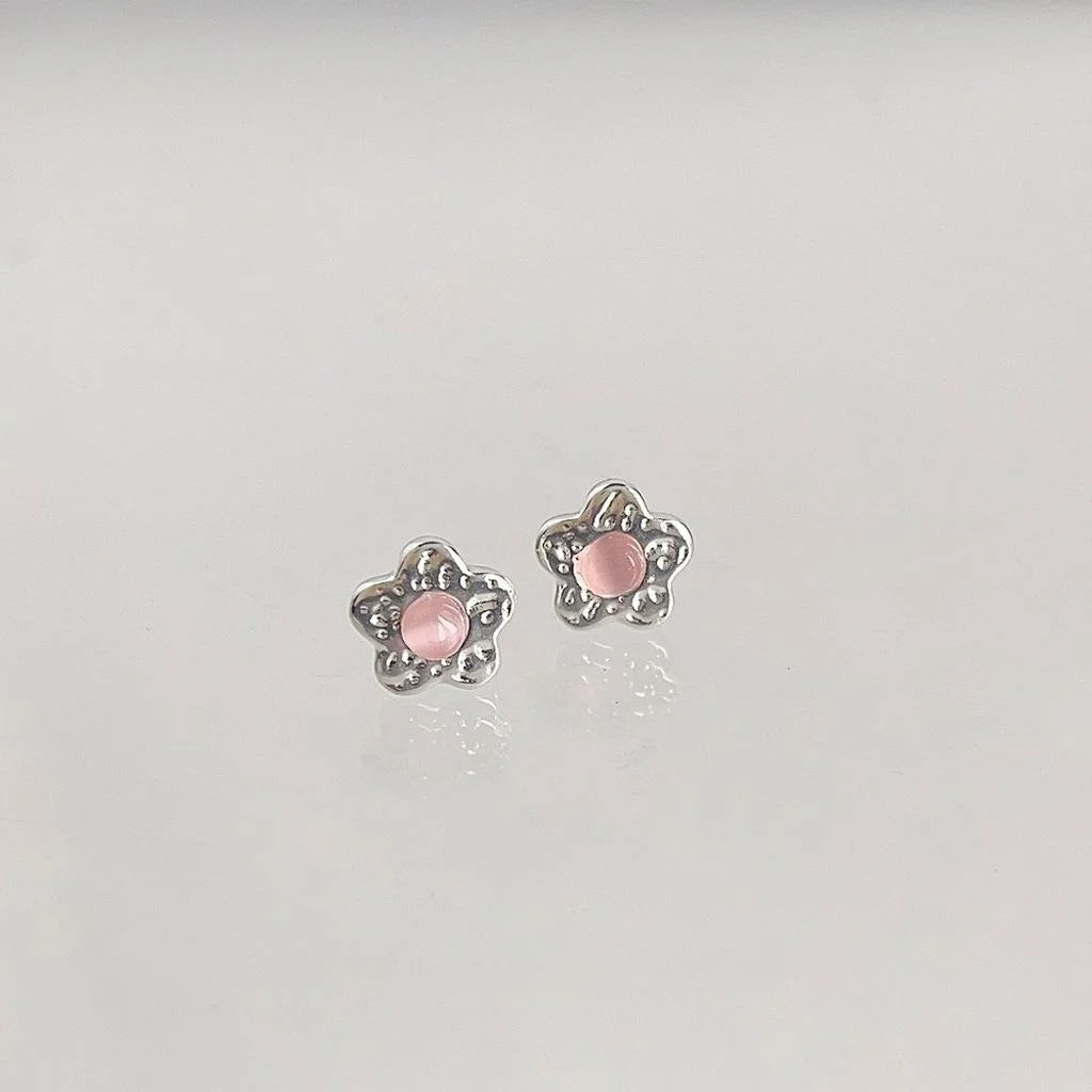 Sweet Cool Mini Pink Glass Cat Eye Peach Blossom Copper Stud Earrings For Women