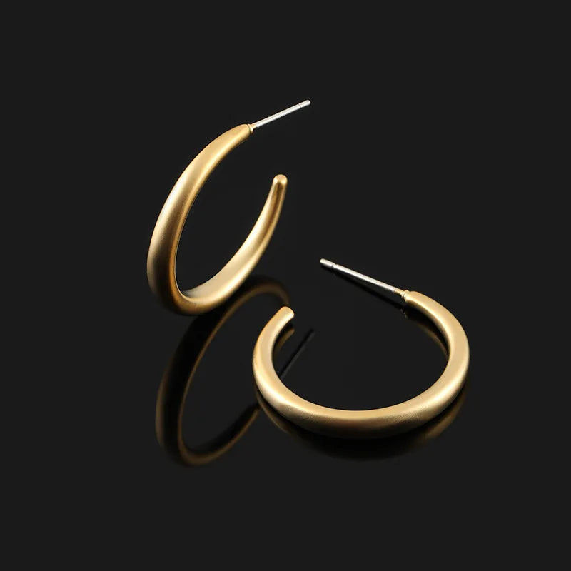 Elegant Matte Gold Alloy Round Hoop Stud & Clip On No Piercing Minimalist Plain Circle Earrings