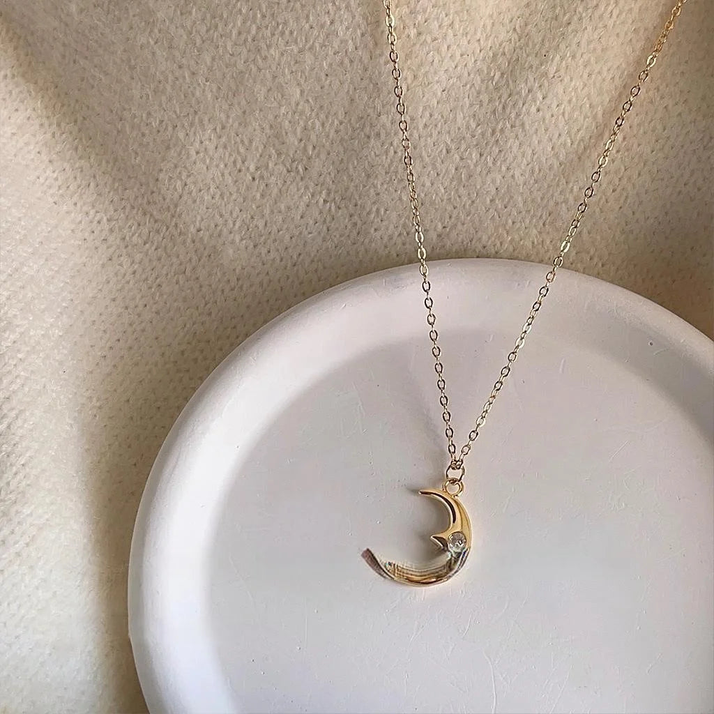 14K Gold Plated Copper Crescent Moon Micro Pave Zircon Collarbone Necklace