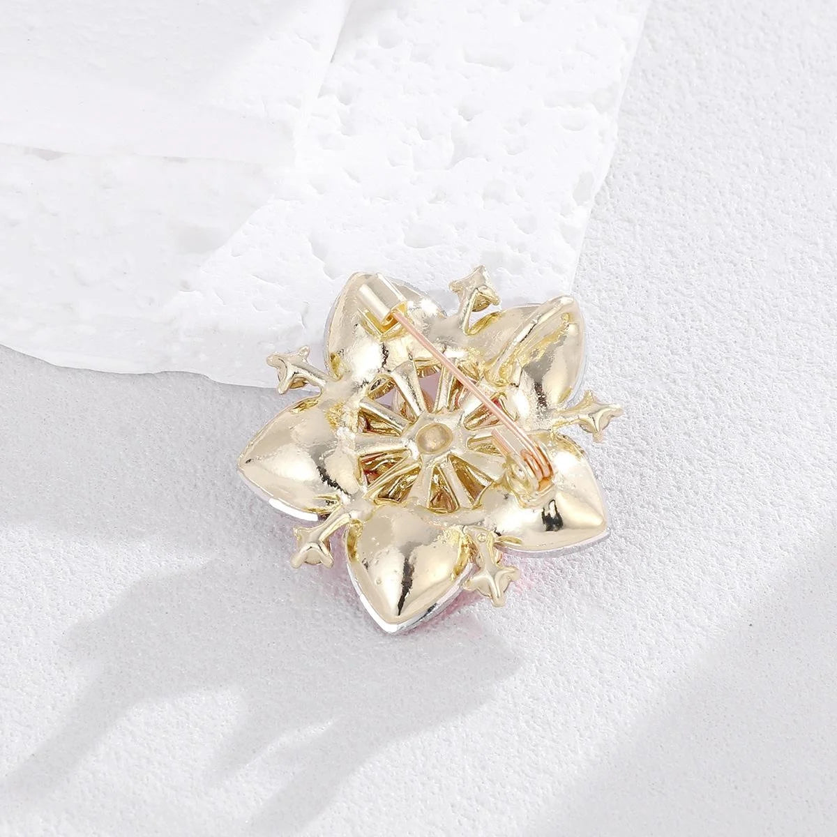 Luxury Purple Glass Crystal Camellia Flower Brooch With Rhinestones, Elegant Lapel Pin Corsage Suit Accessory