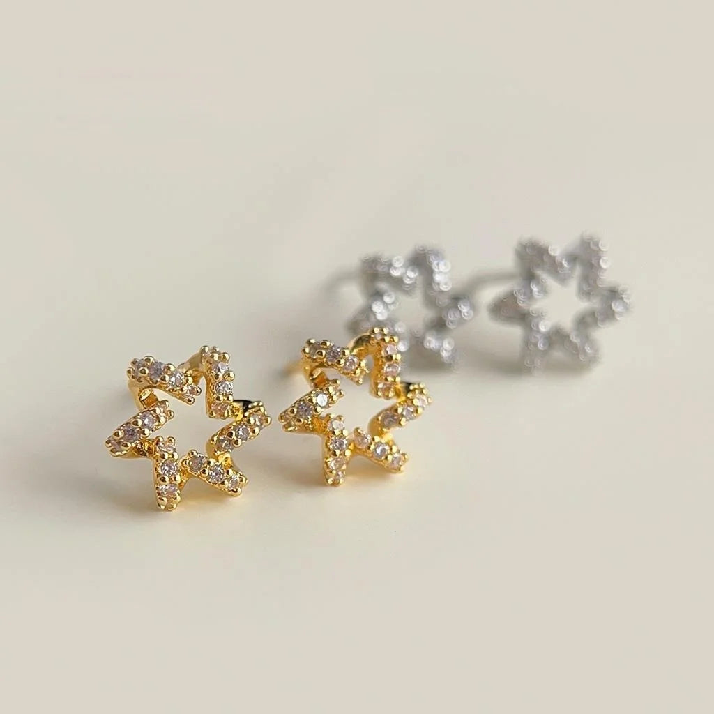 Premium 18K Gold Plated Copper Star Stud Earrings With Micro Pave Zircon Hollow Floral Design