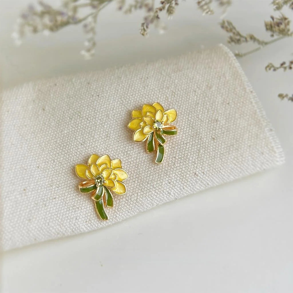 Hand Painted Drip Glaze Zircon Floral Stud Earrings Pastoral Chrysanthemum Marigold Design