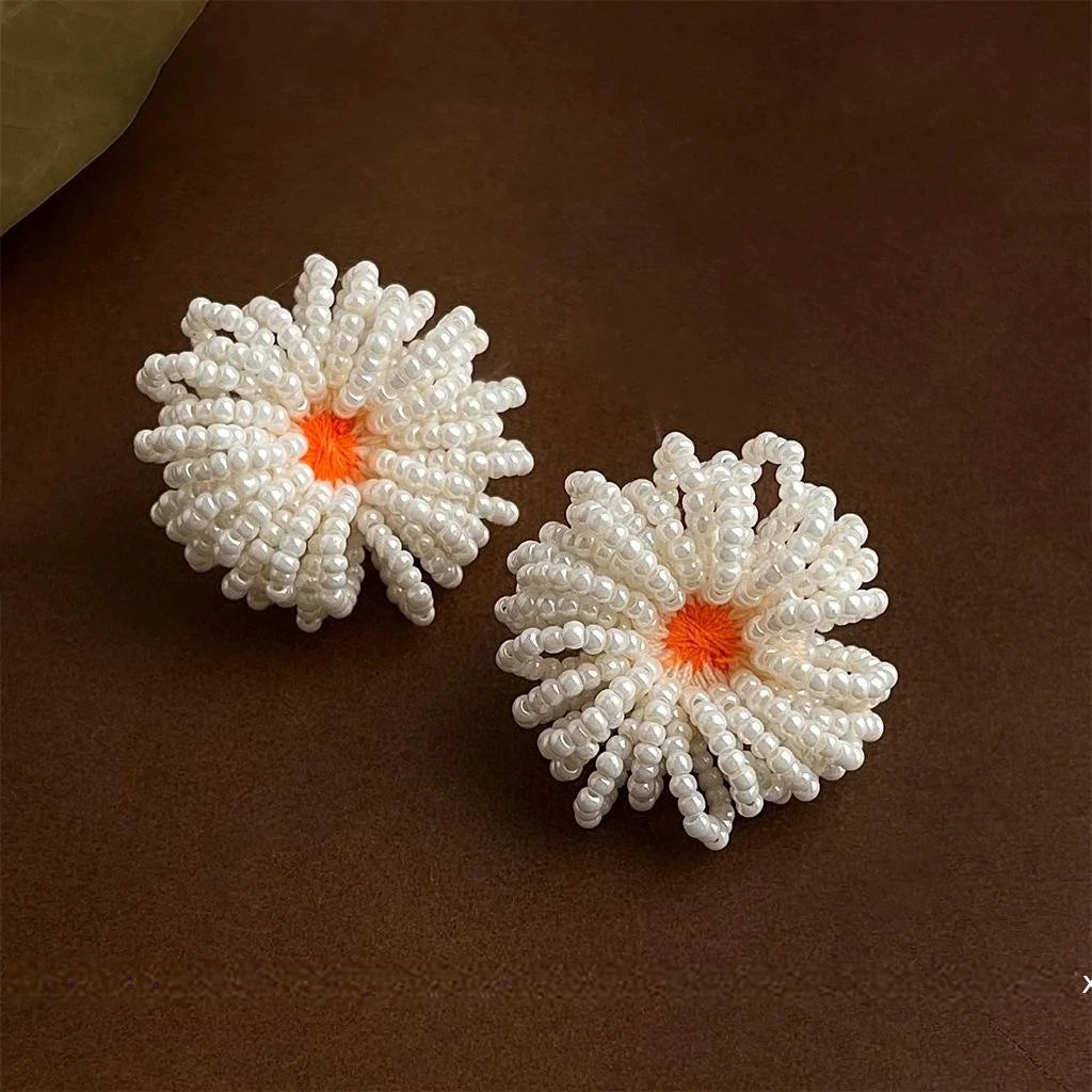 Sweet Beaded Flower Drop Earrings Rice Bead Petal Forest Vacation Style Jewelry