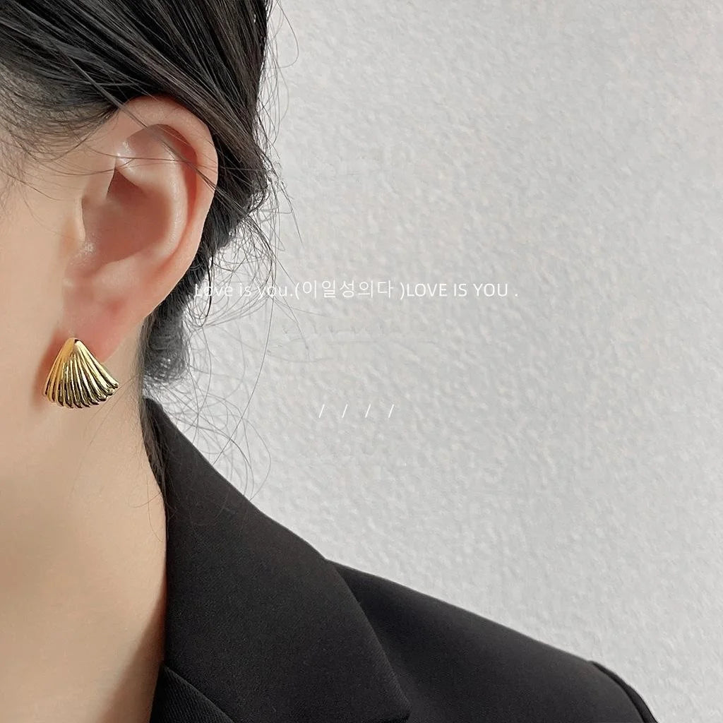14K Gold Plated Copper Shell Geometric Stud Earrings Elegant Fashion Jewelry