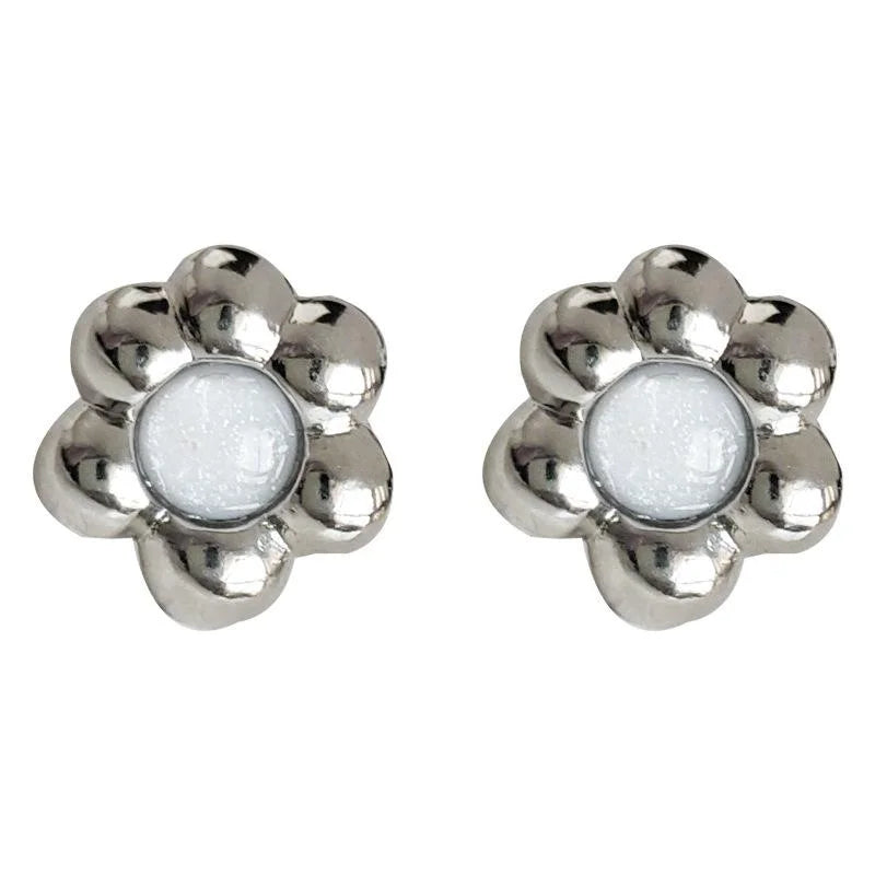 2023 Summer New Mini Flower Silver Plated Copper Stud Earrings Fresh Sweet Minimalist Jewelry