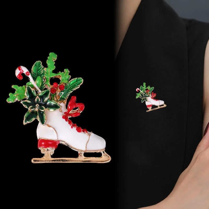 Cute Enamel Christmas Ice Skate Boot Brooch With Rhinestone Holly Poinsettia, Alloy Lapel Pin Gift