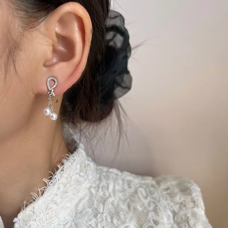 Elegant Teardrop Zircon Paved Pearl Tassel Spiral Alloy Stud & Clip On No Piercing Earrings