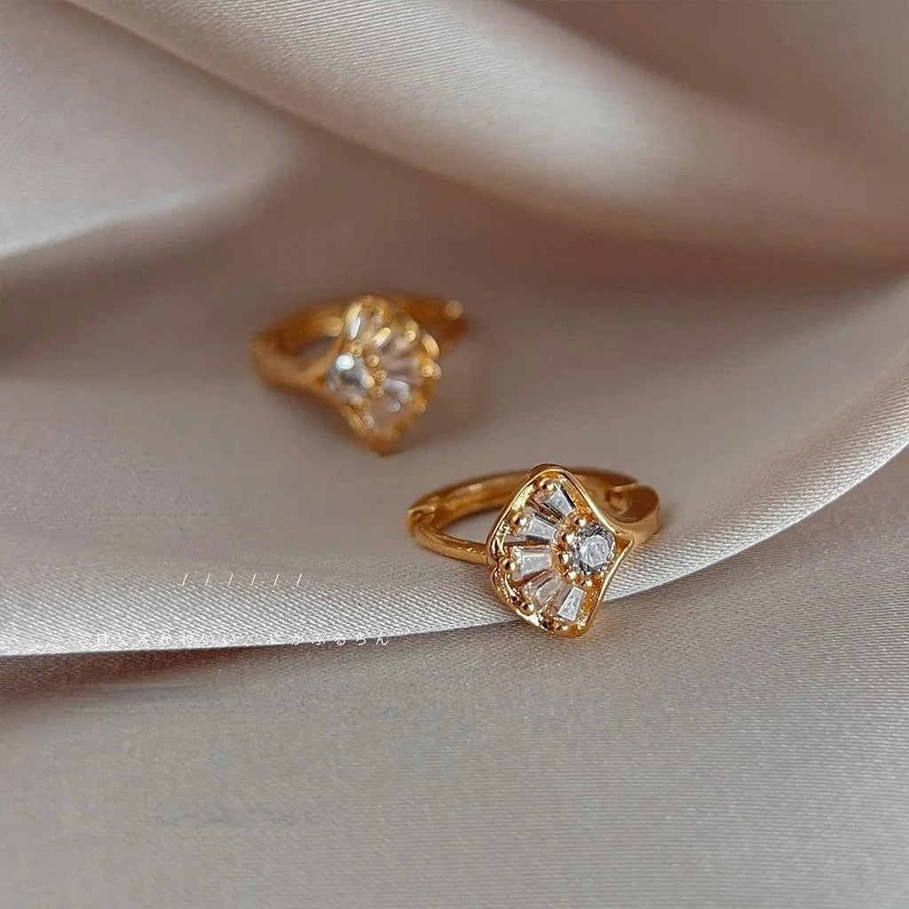 Micro Pave Zircon Copper Ginkgo Leaf Fan Geometric Stud Earrings French Light Luxury