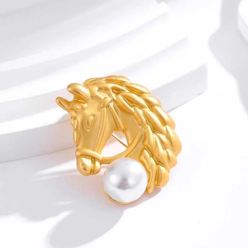 Elegant Matte Gold Alloy Horse Head Pearl Brooch, Animal Lapel Pin Corsage For Men's Suit Accessory Gift