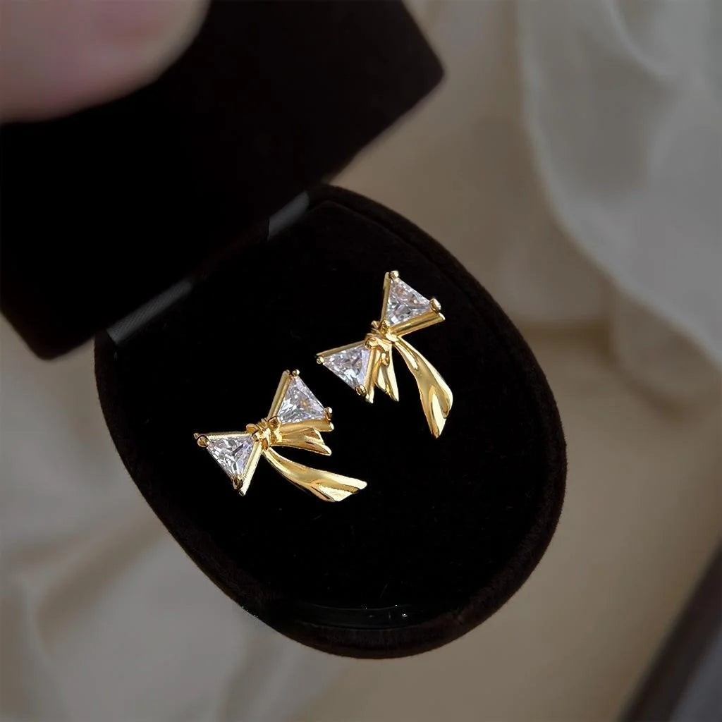 High End Zircon Bowknot Copper Stud Earrings For Women Minimalist Commuter Jewelry