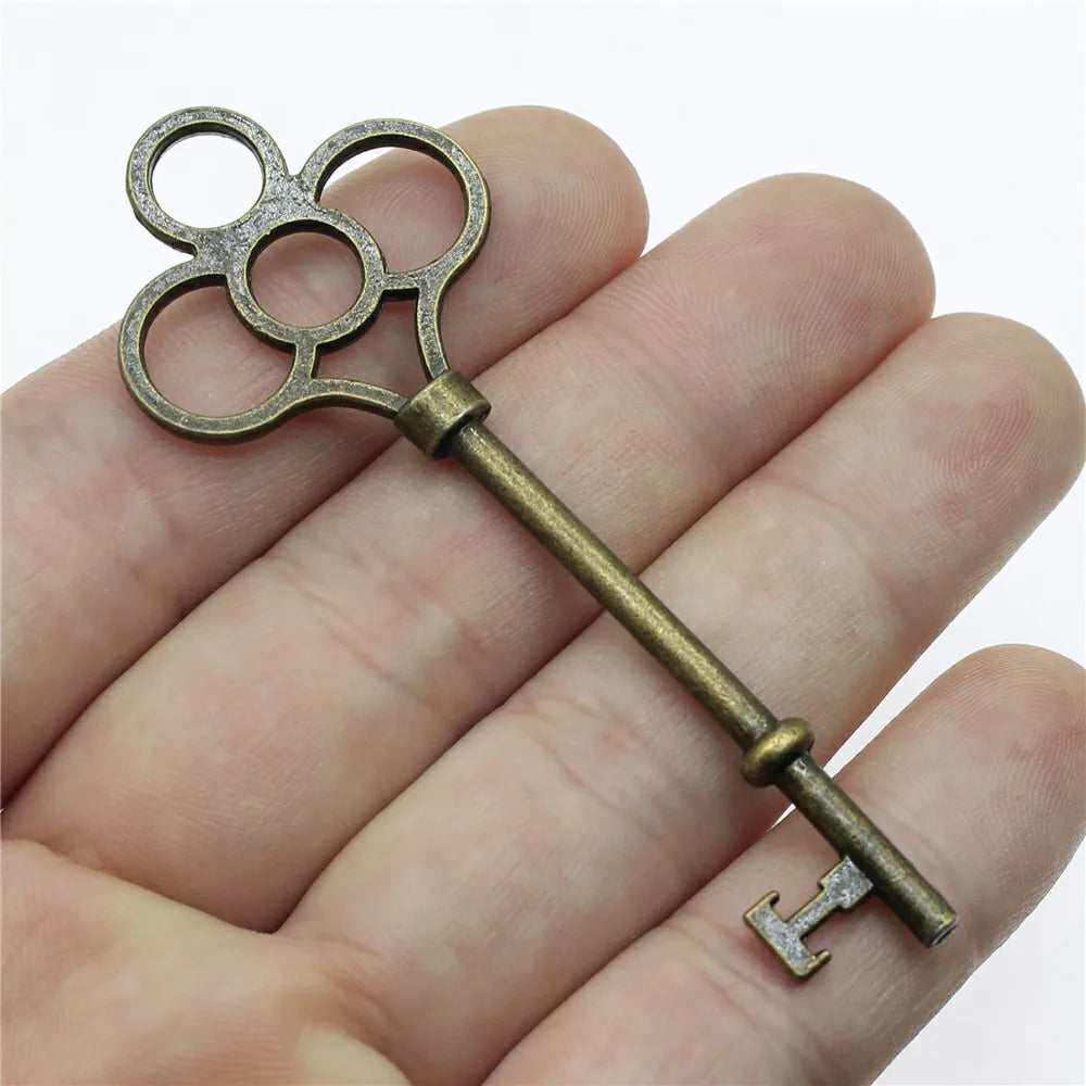 74mm 5.2g Antique Bronze Zinc Alloy Key Charm Pendant for DIY Necklace Bracelet Jewelry Making