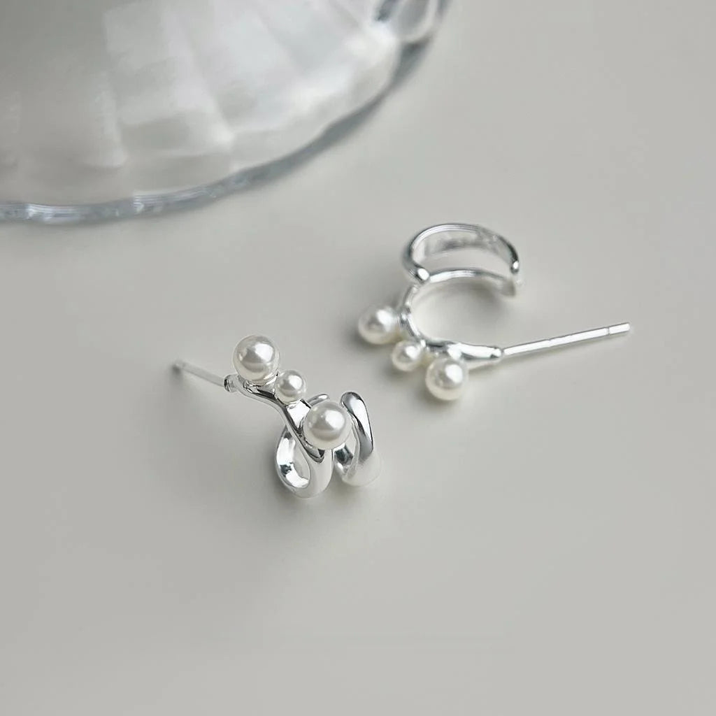 Sweet Cool Copper Wave Geometric Pearl Stud Earrings With Silver Plated Pins