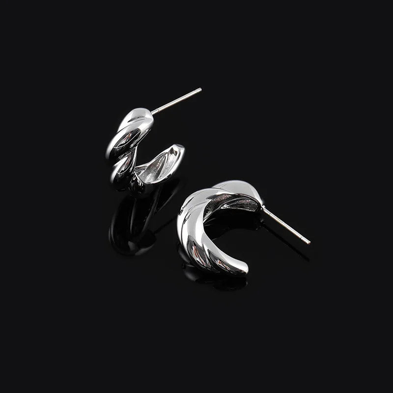 Elegant Alloy Twisted C Shape Hoop Stud & Clip On No Piercing Spiral Disc Commuter Earrings