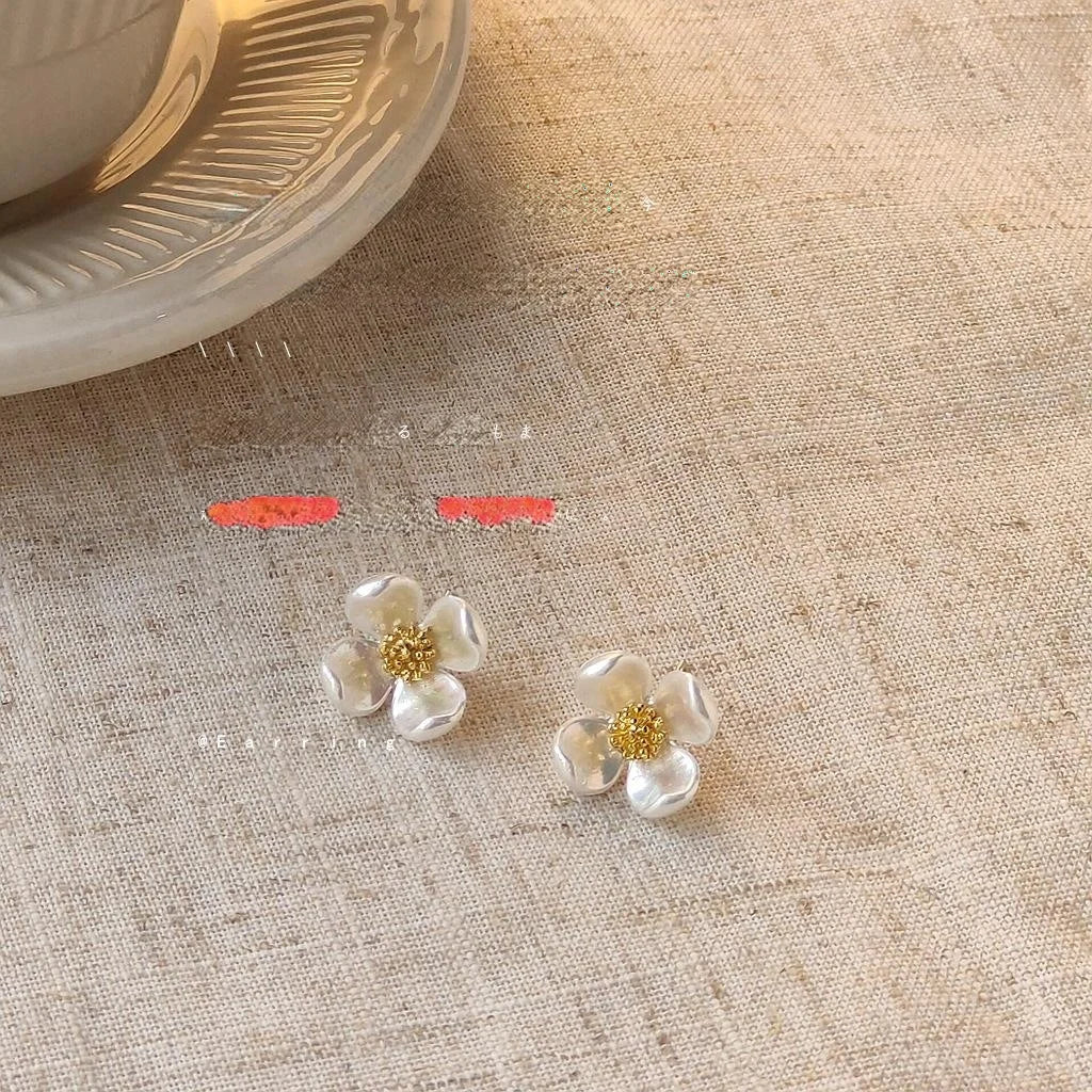 14K Gold Plated White Resin Flower Stud Earrings For Women Style Jewelry