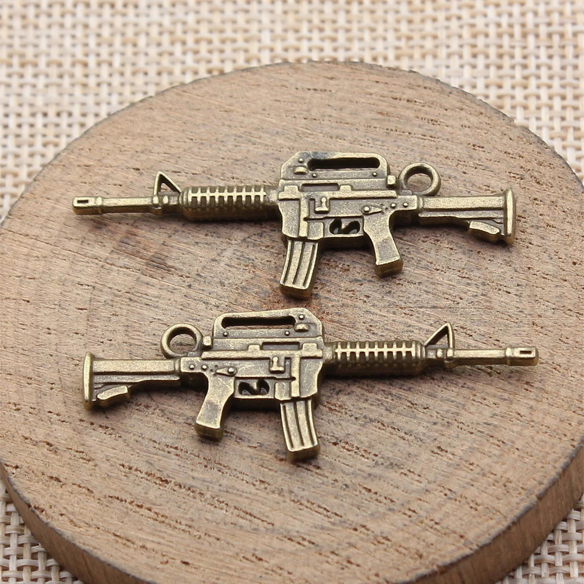 45x16mm 3.3g Multicolor Zinc Alloy Machine Gun Charm Pendant for DIY Necklace and Keychain Making