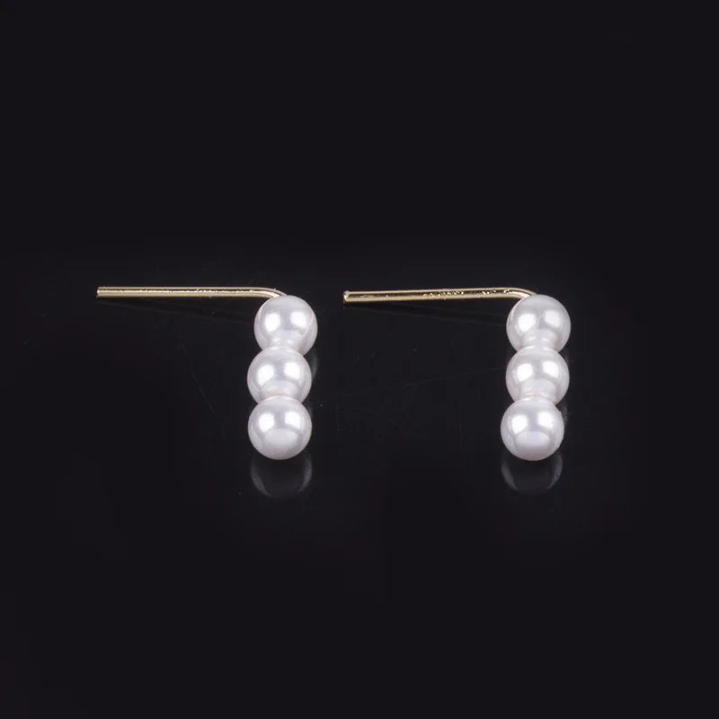 Elegant Triple Pearl Spiral Alloy Ear Cuff Stud & Clip On No Piercing Korean Minimalist Earrings