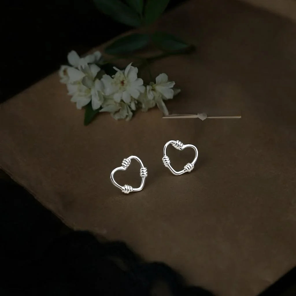 Minimalist Copper Knot Hollow Heart Stud Earrings Versatile Commuter Fashion Jewelry