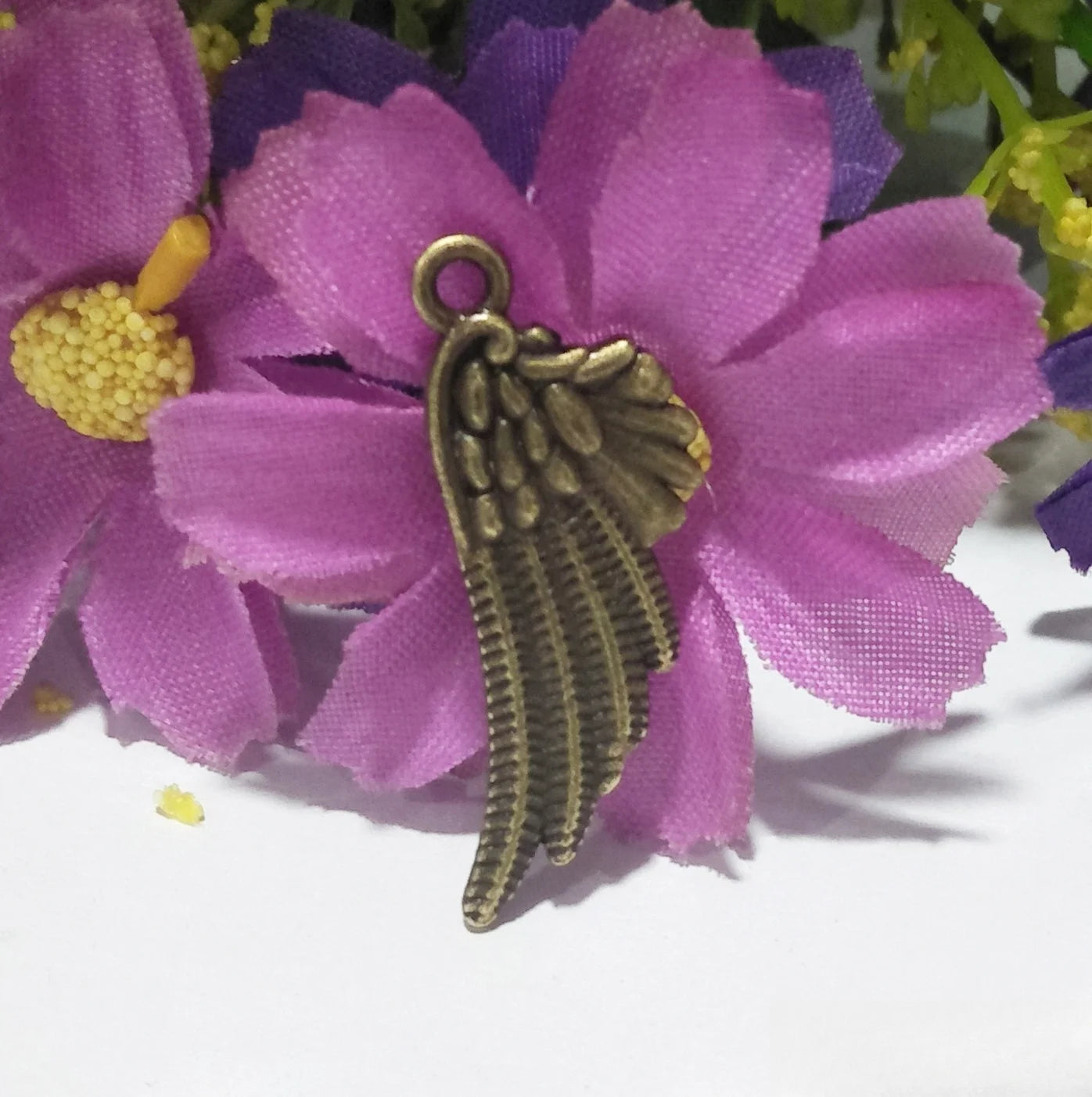 29x11MM Antique Silver Zinc Alloy Feather Charm Pendant for DIY Necklace Bracelet Jewelry Making