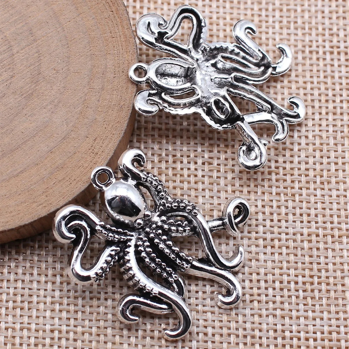 34x31mm 5.5g Multicolor Zinc Alloy Octopus Fish Charm Pendant for DIY Necklace Bracelet Jewelry Making
