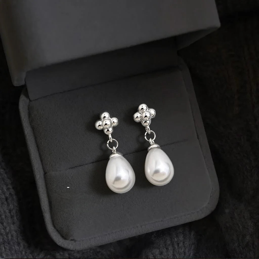High-End Creative Pearl Teardrop Geometric Copper Drop Earrings With Silver Plated Pins
