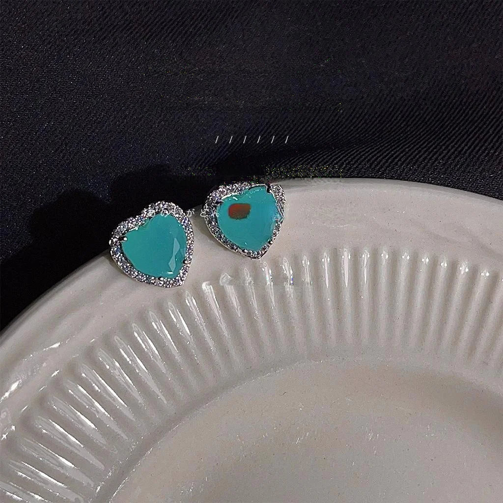 Lake Blue Zircon Heart Stud Earrings Copper French Romantic Minimalist Jewelry
