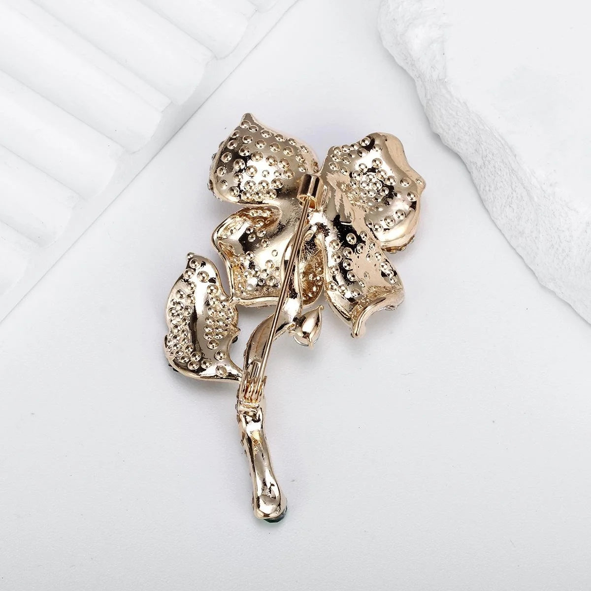Elegant Full Rhinestone Flower Brooch With Green Zircon Leaf, Luxury Alloy Lapel Pin Corsage Suit Accessory