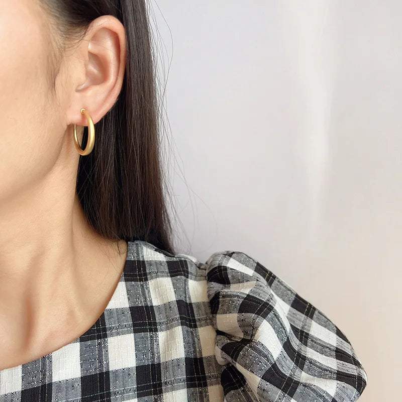 Elegant Matte Gold Alloy Round Hoop Stud & Clip On No Piercing Minimalist Plain Circle Earrings
