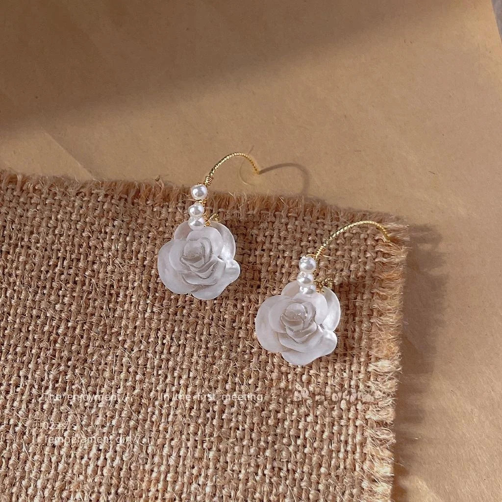 Vintage Handmade Matte Resin Rose Drop Earrings Small Luxury Floral Jewelry