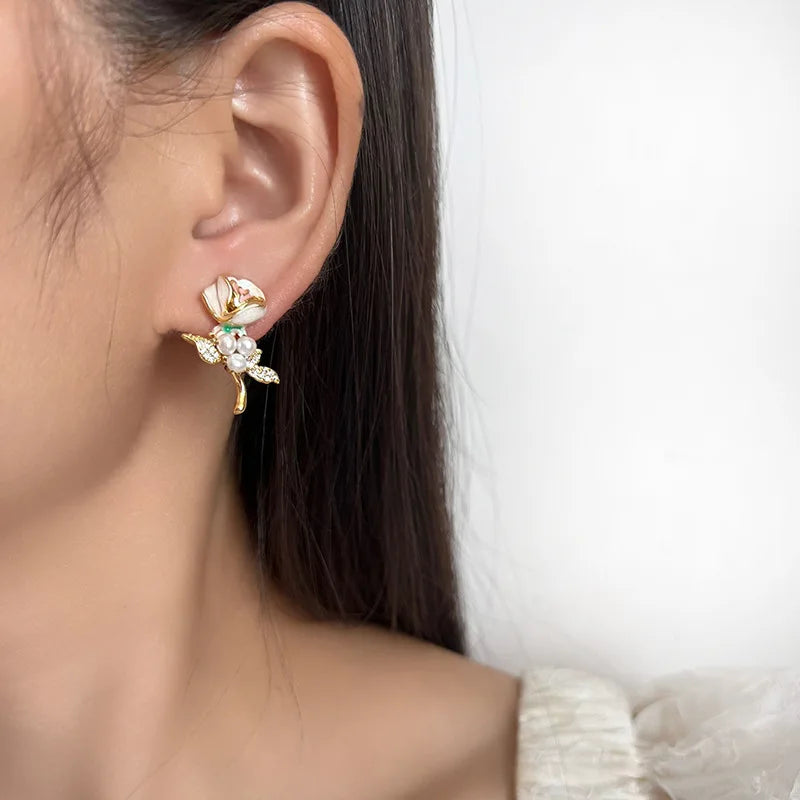 Vintage Elegant Luxury Enamel Rose Flower Pearl Rhinestone Stud & Clip On No Piercing Earrings