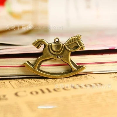 40x28MM Antique Silver Zinc Alloy Rocking Horse Charm Pendant for DIY Necklace Bracelet Jewelry Making