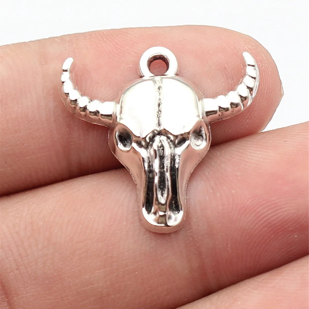 24x23mm 2.2g Antique Silver Zinc Alloy Bull Head Charm Pendant for DIY Necklace Jewelry Making