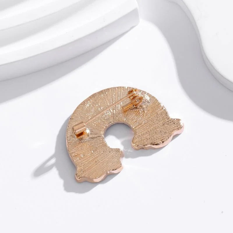 Cute Japanese Style Rainbow Cloud Rhinestone Alloy Brooch, Elegant Lapel Pin Corsage For Suit Coat Gift