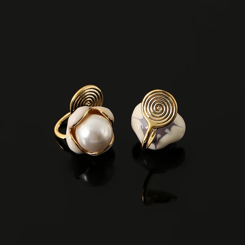 Elegant Enamel Flower Faux Pearl Alloy Stud & Clip On No Piercing Sweet French Style Earrings