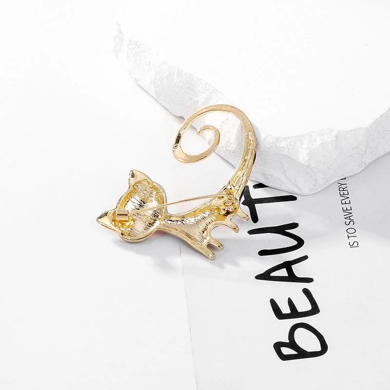 Cute Enamel Curled Tail Cat Brooch Alloy Rhinestone Animal Lapel Pin For Coat Suit Gift