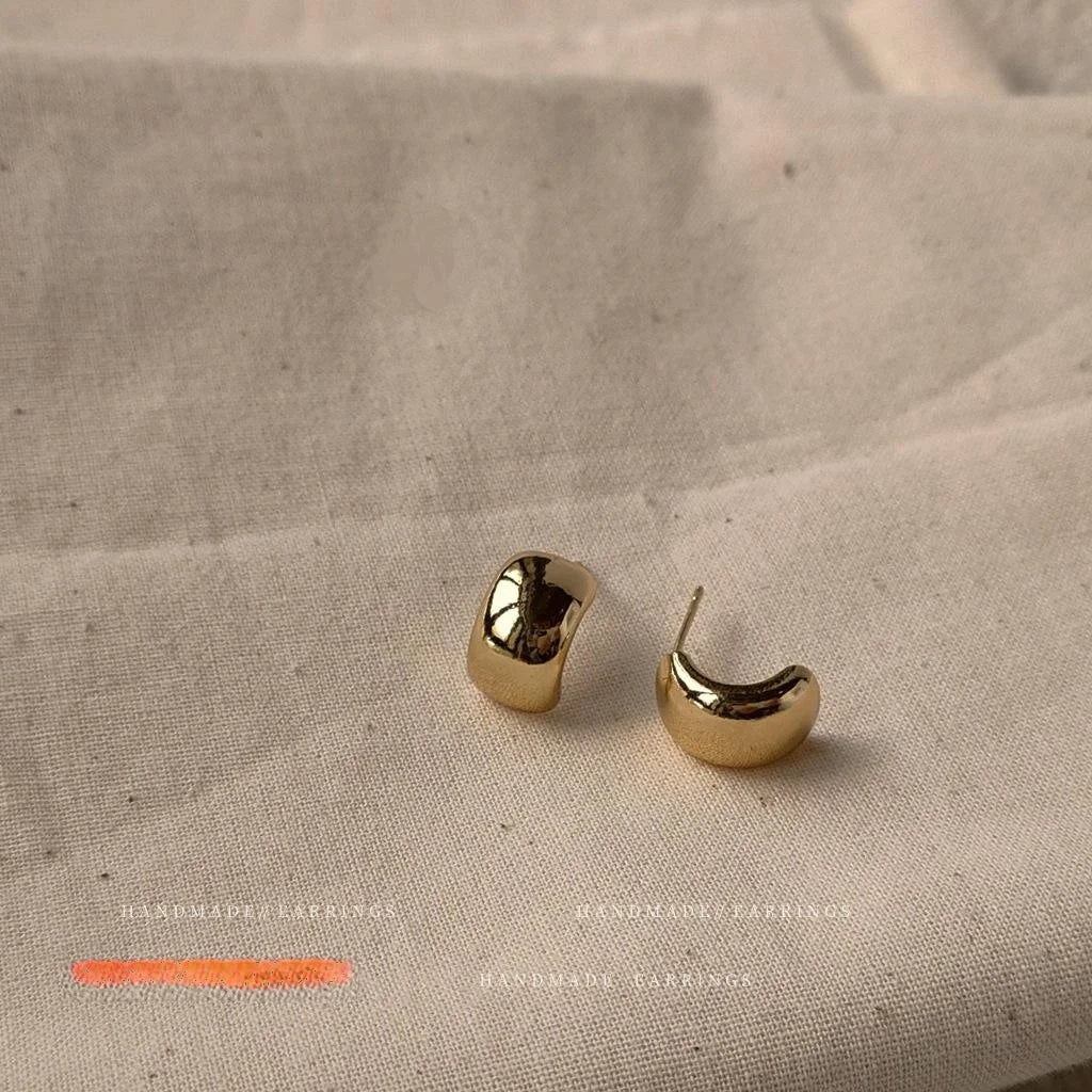 Korean Minimalist Bean Stud Earrings 14K Gold Plated Copper For Women